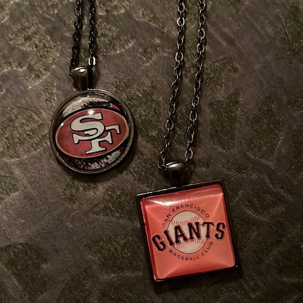 💙 2 for $20 - Bundle of SF Giants and SF 49ers necklaces